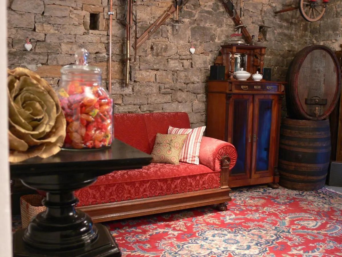 Goldgemaeuer Appartements オクゼンフルト ドイツ